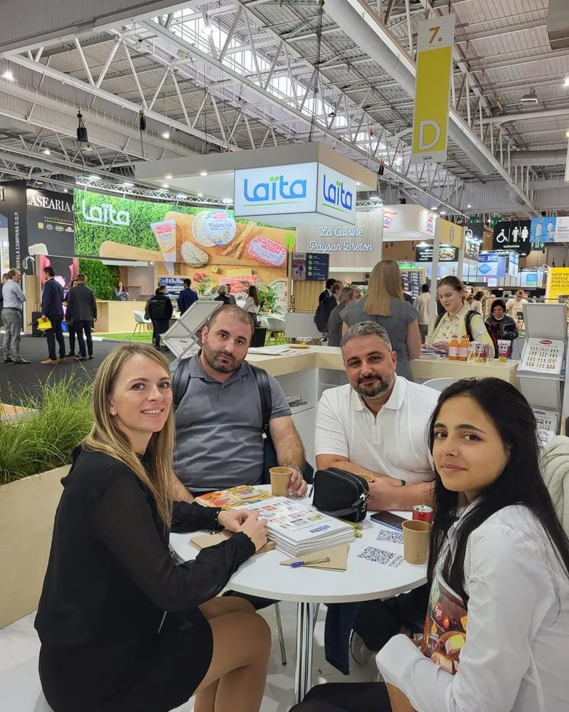 Meeting a dairy manufacturer at a trade fair